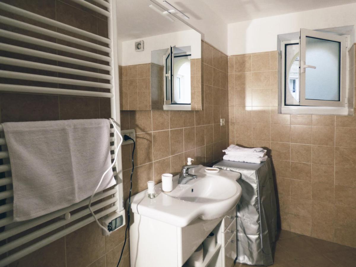 Casa Maura - 2 Passi Nella Storia Διαμέρισμα Γένοβα Εξωτερικό φωτογραφία
