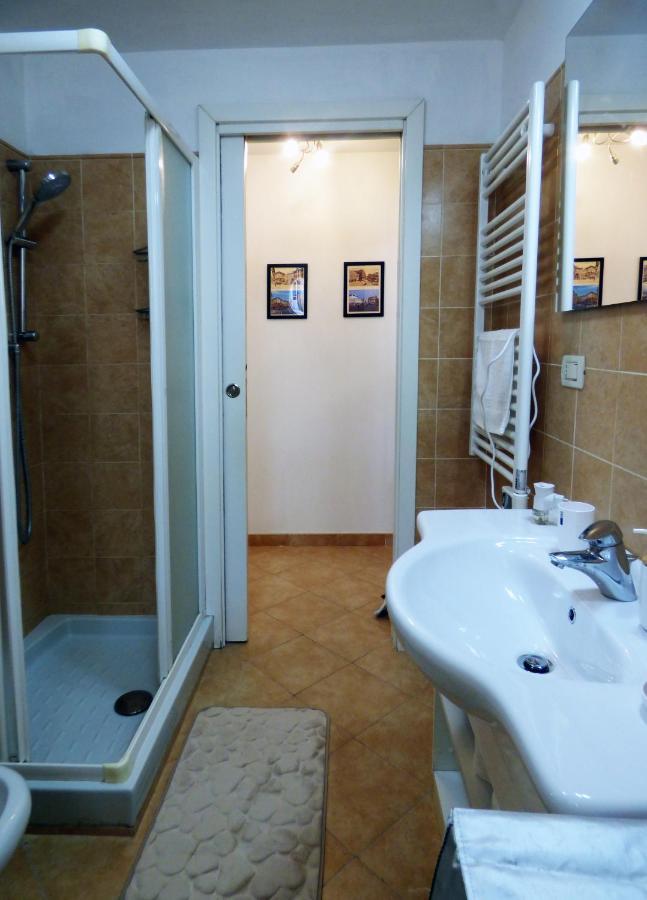 Casa Maura - 2 Passi Nella Storia Διαμέρισμα Γένοβα Εξωτερικό φωτογραφία